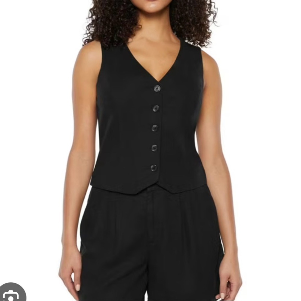 NWT Express Black Women's Linen Vest Top Size Medium